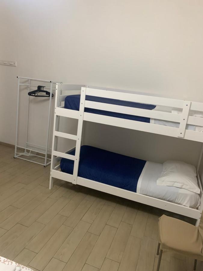 House Quartieri Spagnoli Наполи Екстериор снимка